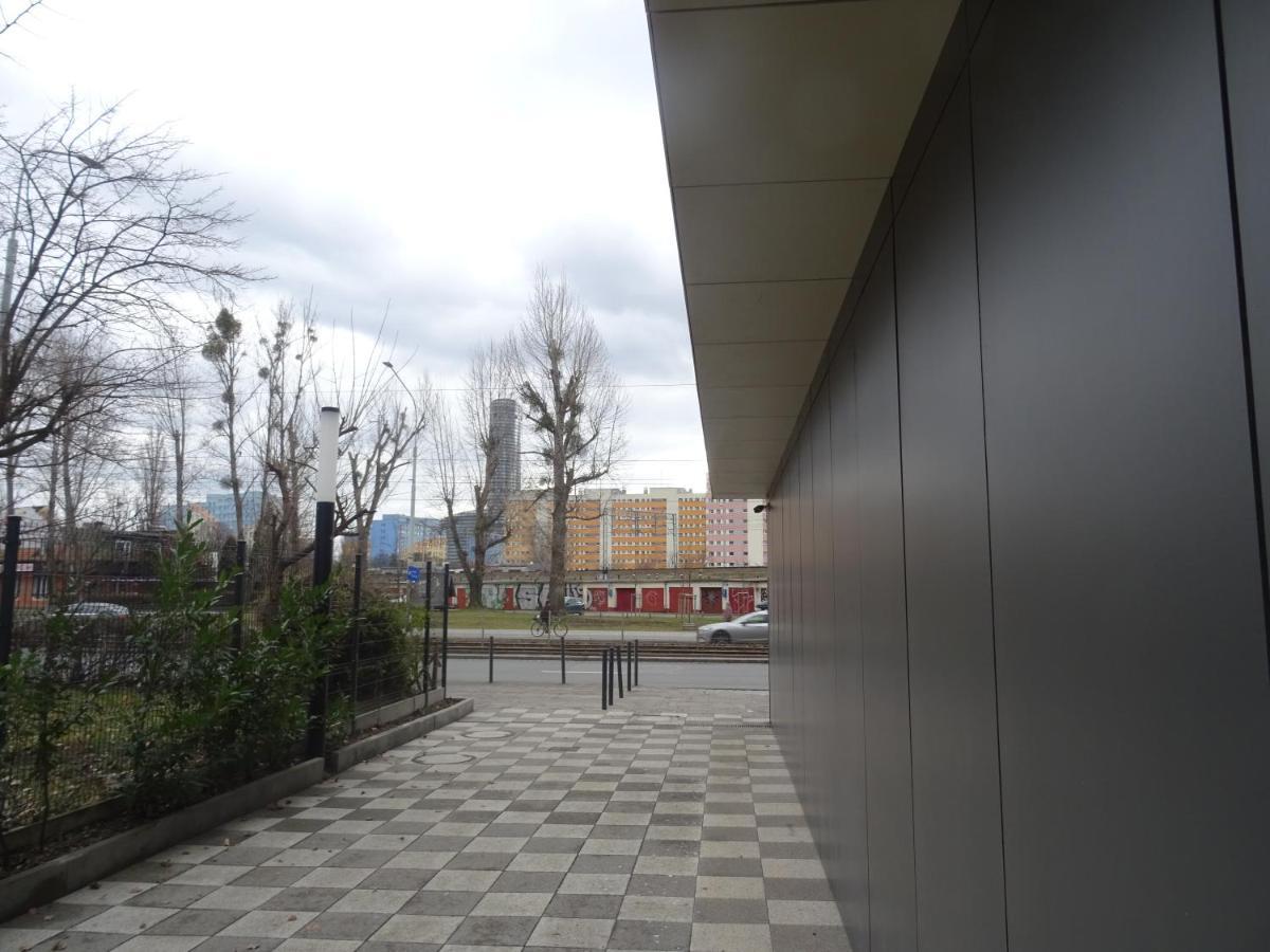Apartament w centrum, garaż i jakuzzi w cenie Wrocław Zewnętrze zdjęcie